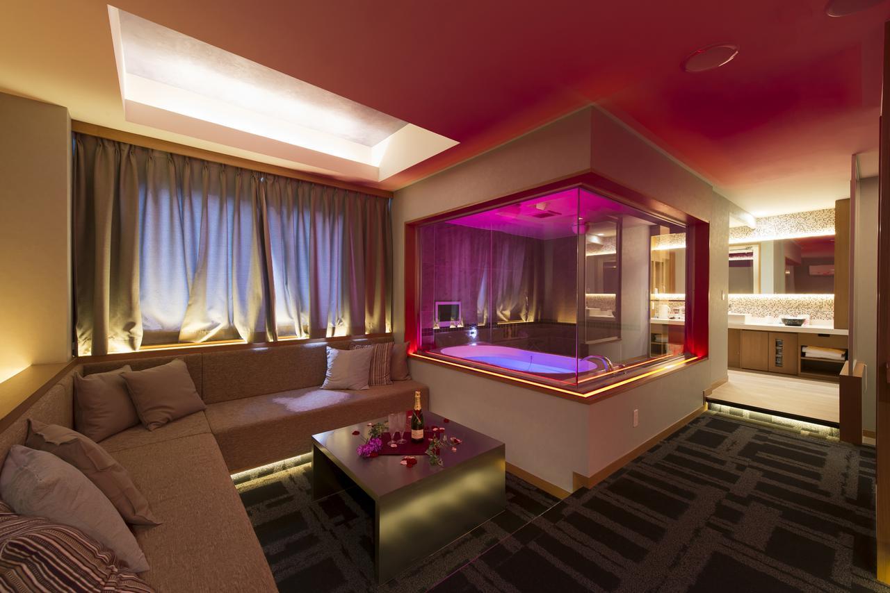 Hotel Chateau Briant (Adults Only) Saitama Zewnętrze zdjęcie